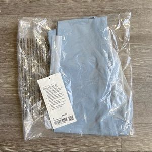 【SOLD】Lululemon Align 25” High-Rise Pant Chambray